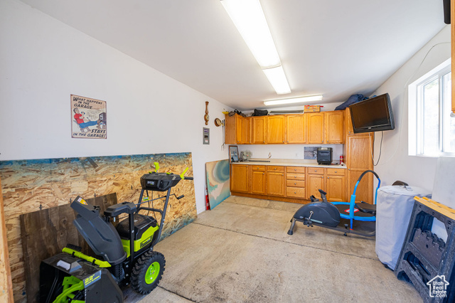 Photo 39 for MLS #2119032 at 2043 E Brady Creek Cir