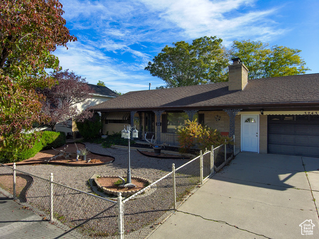 View photos for 3243 S Broadway St MLS #2119034 - 3243 S Broadway St