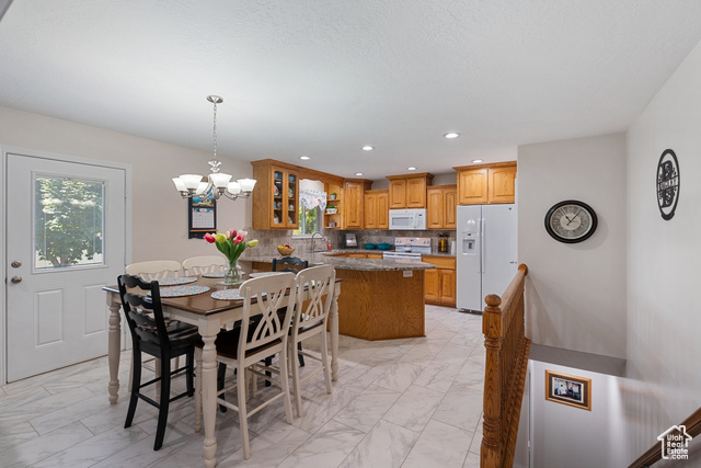 Photo 12 for MLS #2119035 at 641 W 3550 South