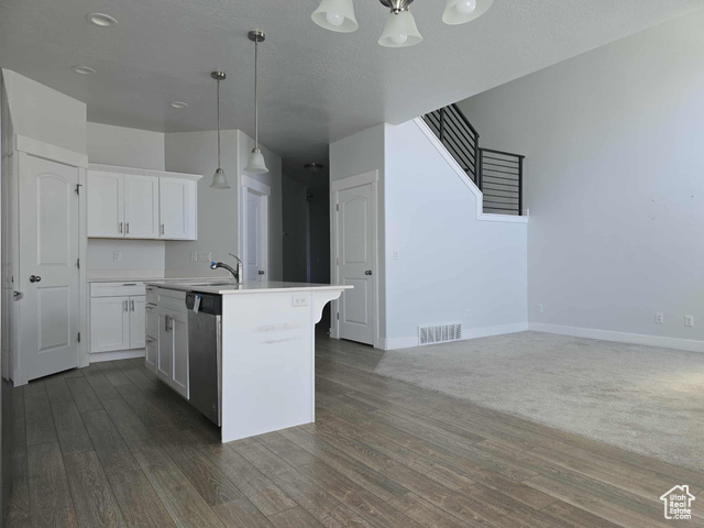 Photo 2 for MLS #2119036 at 5289 W Van Dyne Ln