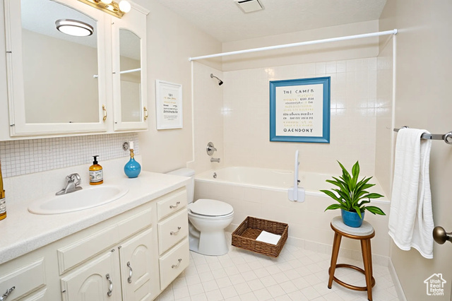 Photo 16 for MLS #2119037 at 403 E Quail Run Rd