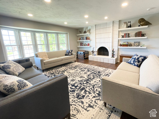 Photo 4 for MLS #2119042 at 1850 N 100 East