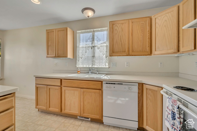 Photo 9 for MLS #2119047 at 12531 S Huron Rd