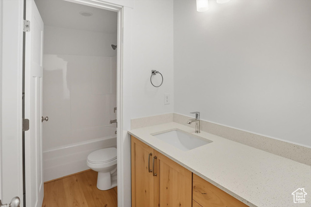 Photo 40 for MLS #2119049 at 265 E 225 South