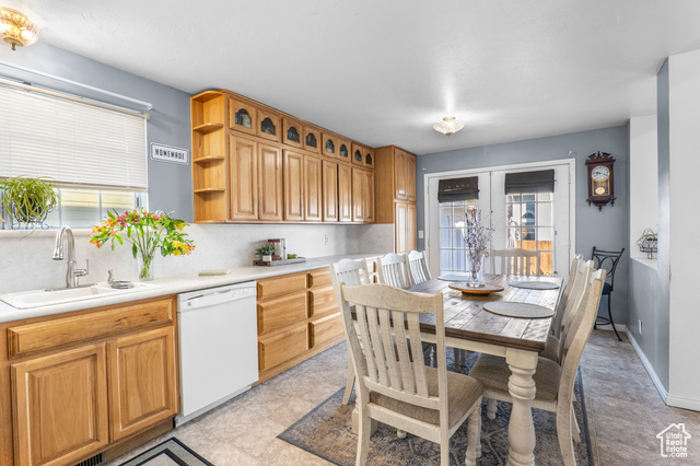 Photo 9 for MLS #2119058 at 3112 W Green Acre Dr