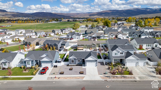 Photo 2 for MLS #2119060 at 1661 S 1030 East
