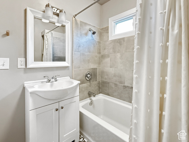 Photo 13 for MLS #2119069 at 1433 23rd St