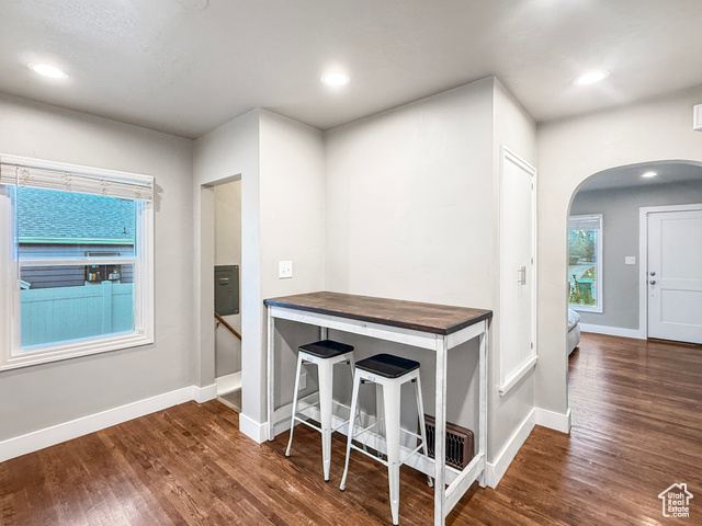 Photo 4 for MLS #2119069 at 1433 23rd St