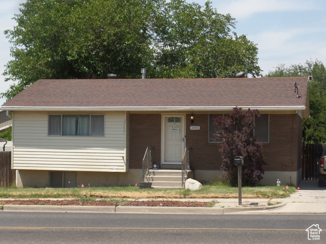 1053 E 10600 S, Sandy UT 84094