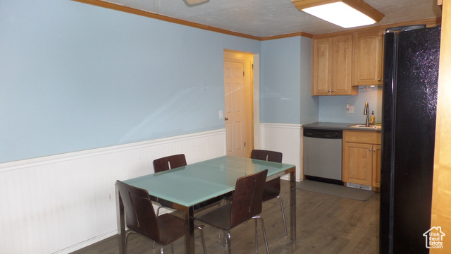 Photo 8 for MLS #2119070 at 1053 E 10600 South