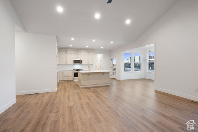 Photo 15 for MLS #2119071 at 6586 W Key Largo Way #2-150