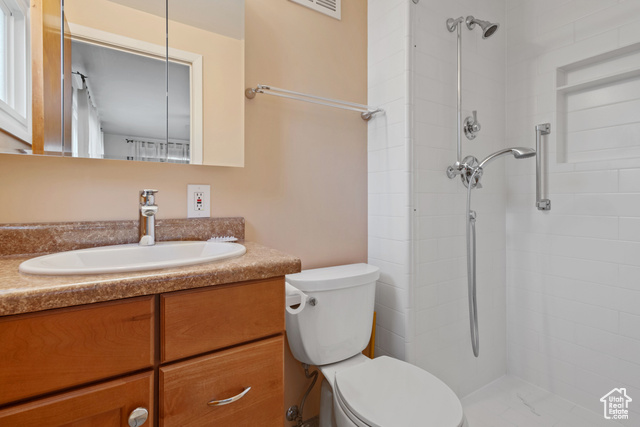 Photo 15 for MLS #2119074 at 1395 E Greenfield Ave