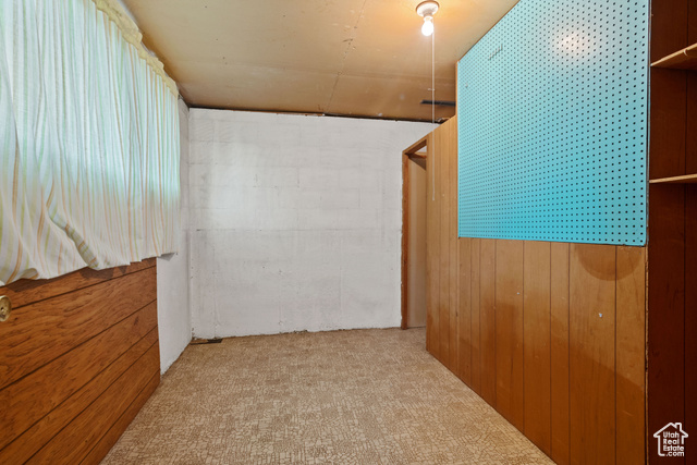 Photo 21 for MLS #2119074 at 1395 E Greenfield Ave