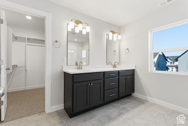 Photo 14 for MLS #2119075 at 1069 W Linden Ln #31