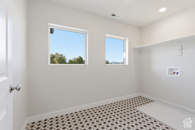 Photo 21 for MLS #2119075 at 1069 W Linden Ln #31