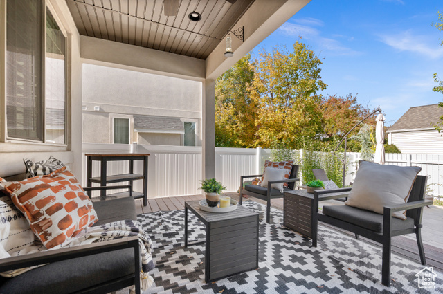 Photo 18 for MLS #2119076 at 1331 E Foxmont Ln