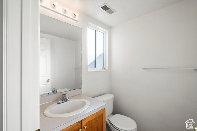 Photo 11 for MLS #2119084 at 205 E 2300 North #63