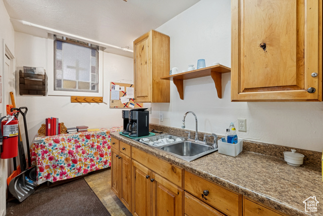 Photo 9 for MLS #2119085 at 525 Park Ave