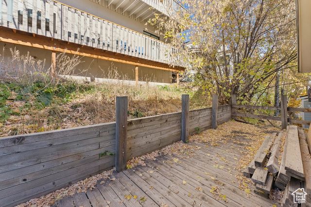 Photo 17 for MLS #2119085 at 525 Park Ave