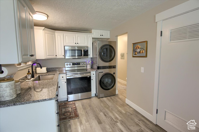 Photo 6 - 2672 W 5750 South, Roy UT 84067