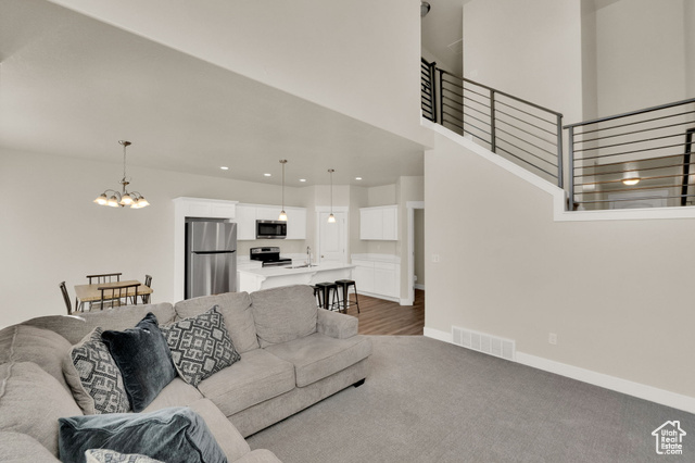 Photo 10 for MLS #2119098 at 275 W 700 North