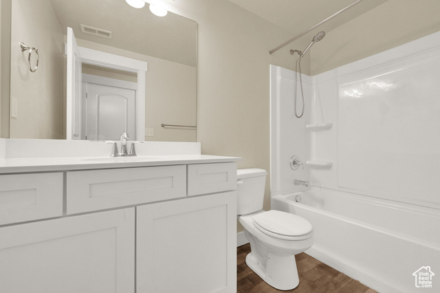 Photo 14 for MLS #2119098 at 275 W 700 North
