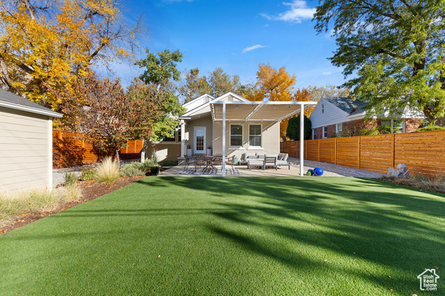 Photo 35 for MLS #2119100 at 2034 E Hubbard Ave
