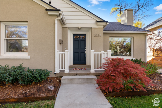 Photo 9 for MLS #2119100 at 2034 E Hubbard Ave