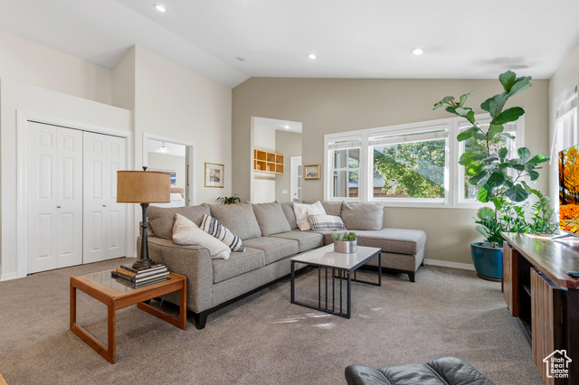 Photo 32 for MLS #2119100 at 2034 E Hubbard Ave