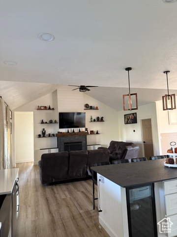 Photo 8 for MLS #2119101 at 1591 S River Rock Way