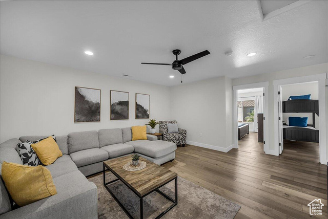 Photo 12 for MLS #2119108 at 542 N Ventura Ln