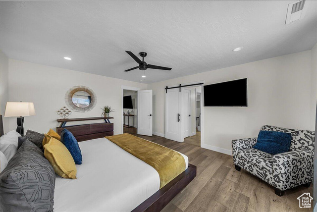 Photo 8 for MLS #2119108 at 542 N Ventura Ln