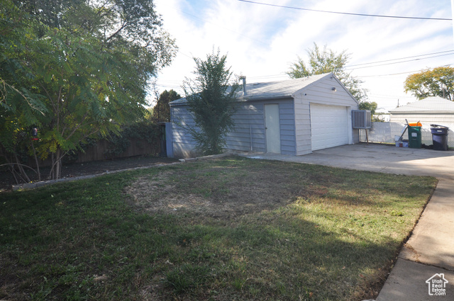 Photo 18 for MLS #2119110 at 230 S Lakeview Dr