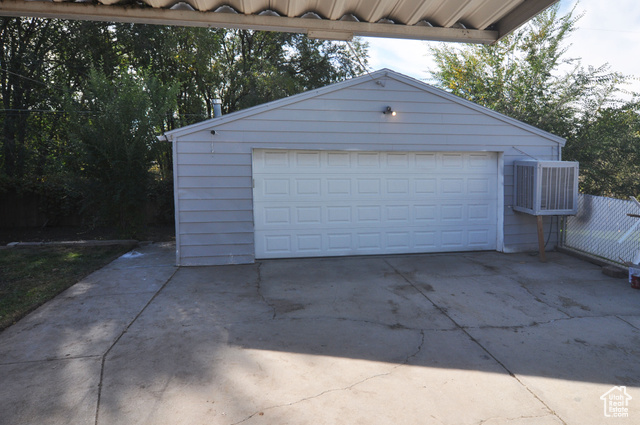 Photo 17 for MLS #2119110 at 230 S Lakeview Dr
