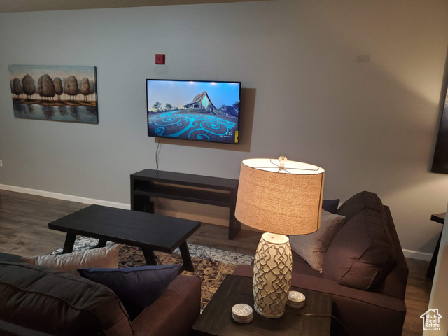 Photo 7 for MLS #2119114 at 165 W Albion Village Way #201