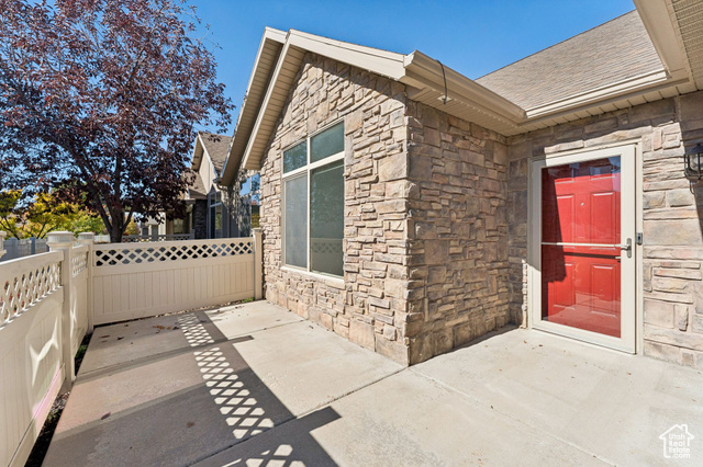 View photos for 877 W 1920 South #C MLS #2119118 - 877 W 1920 South #C