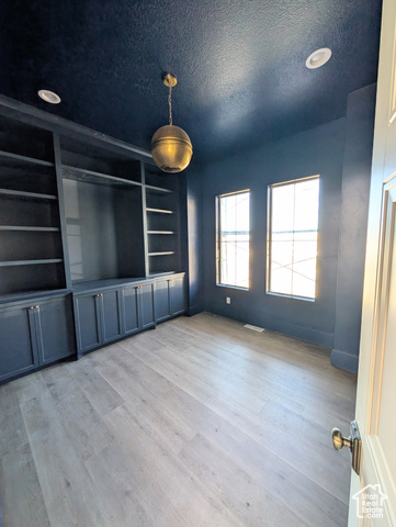 Photo 11 for MLS #2119119 at 1256 E 300 South