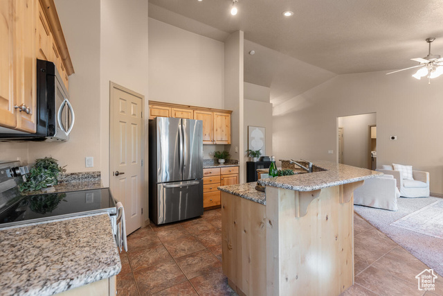 Photo 10 for MLS #2119125 at 1995 W 1900 North