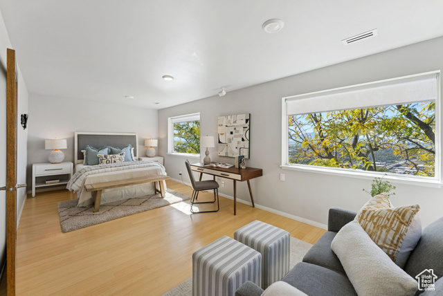 Photo 23 for MLS #2119128 at 719 N Eastcapitol Blvd