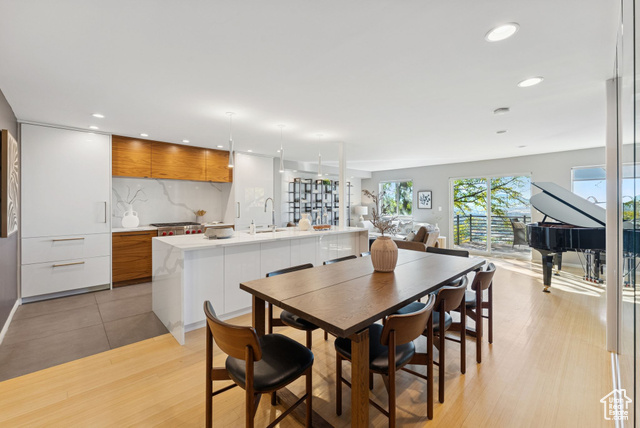 Photo 10 for MLS #2119128 at 719 N Eastcapitol Blvd