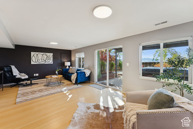 Photo 36 for MLS #2119128 at 719 N Eastcapitol Blvd