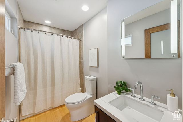 Photo 30 for MLS #2119128 at 719 N Eastcapitol Blvd
