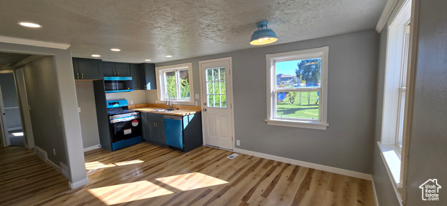 Photo 4 for MLS #2119129 at 351 Washington Ave