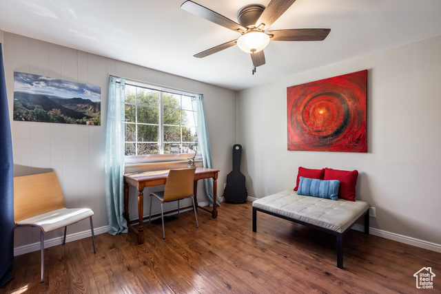 Photo 17 for MLS #2119133 at 385 N Hawthorne Dr