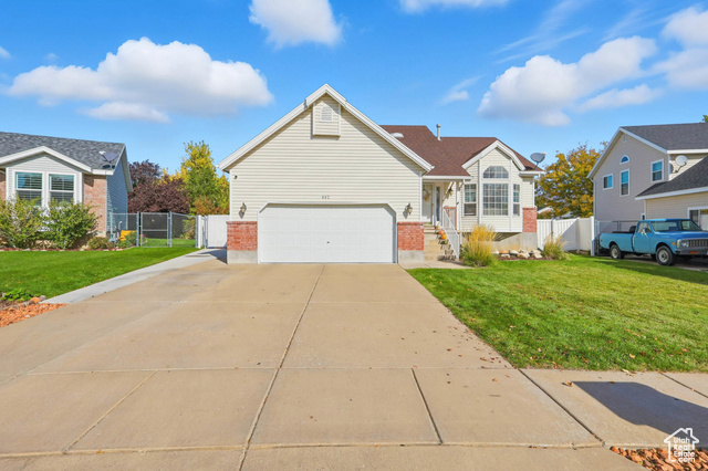Photo 2 for MLS #2119144 at 882 W 4150 South