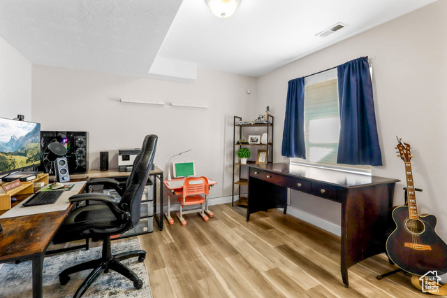 Photo 23 for MLS #2119144 at 882 W 4150 South