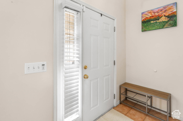 Photo 3 for MLS #2119144 at 882 W 4150 South