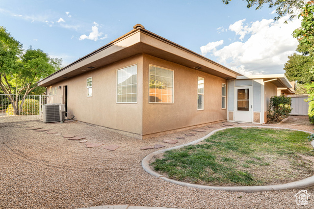 Photo 20 for MLS #2119148 at 3305 W Bonita