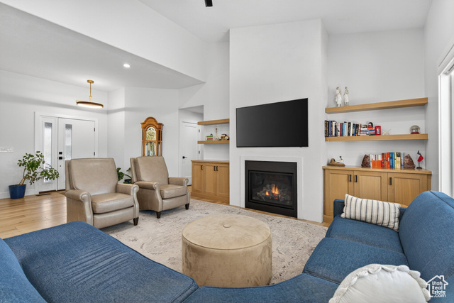 Photo 10 for MLS #2119151 at 177 W Canyon Crest Rd