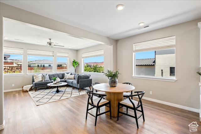 Photo 13 for MLS #2119152 at 402 S Cecita Way